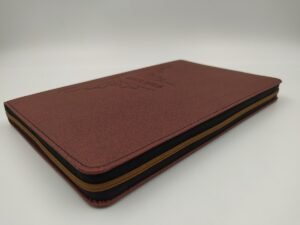 Biblia NTV Hombre Edición Zipper Ladrillo