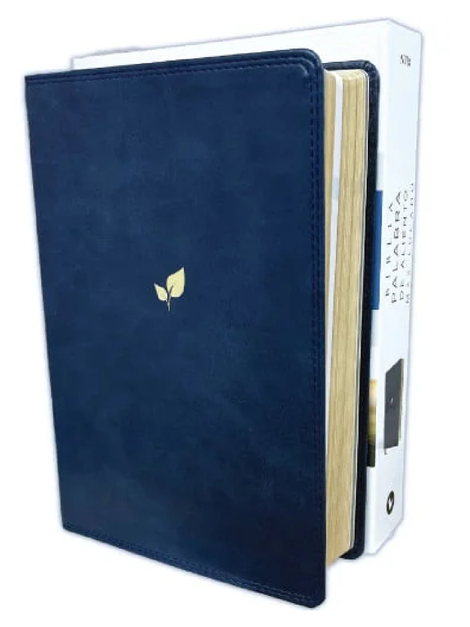 Biblia NVI Max Lucado Piel Azul 2 Biblia NVI Max Lucado Piel Azul - Image 2