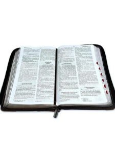 Biblia RVR 1960 Tricolor Fantasia Marron Letra Grande 6 Proyecto nuevo 2025 07 23T155105.065 1