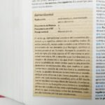 RV60 Biblia de Estudio Holman, fucsia y rosado con filigrana símil piel – imagen 6