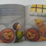 Biblia Niños Biblia de los pequeñitos Bilingüe – imagen 3