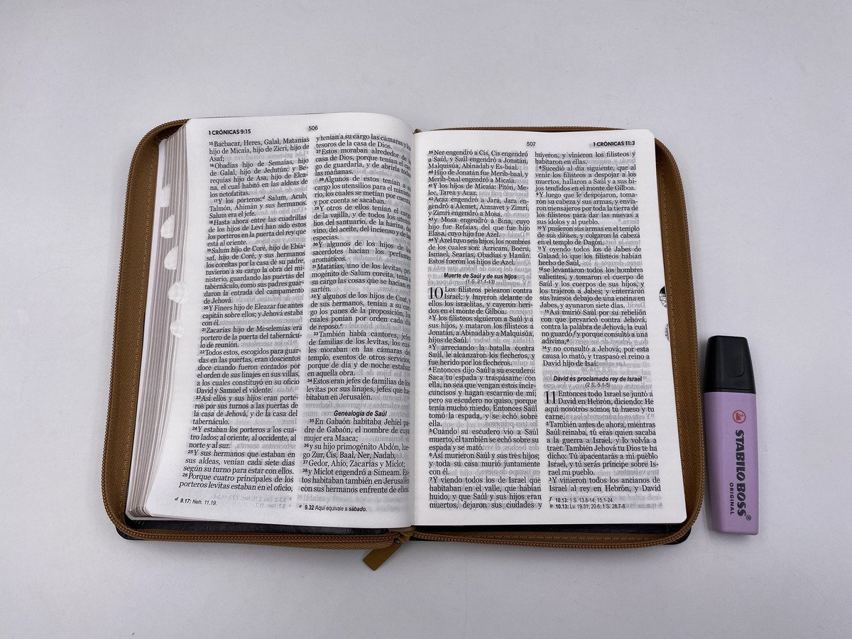 Biblia RVR60 LG Tamaño Manual Símil Piel Duotono con Índice 2 Biblia RVR60 LG Tamaño Manual Símil Piel Duotono con Índice - Image 2