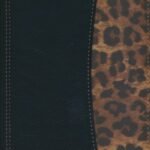 RV60 Biblia compacta con cierre Leopardo símil piel – imagen 2