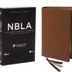 Biblia NBLA Letra Grande Colección Premier – Piel de Cabra Azul Marino – imagen 6