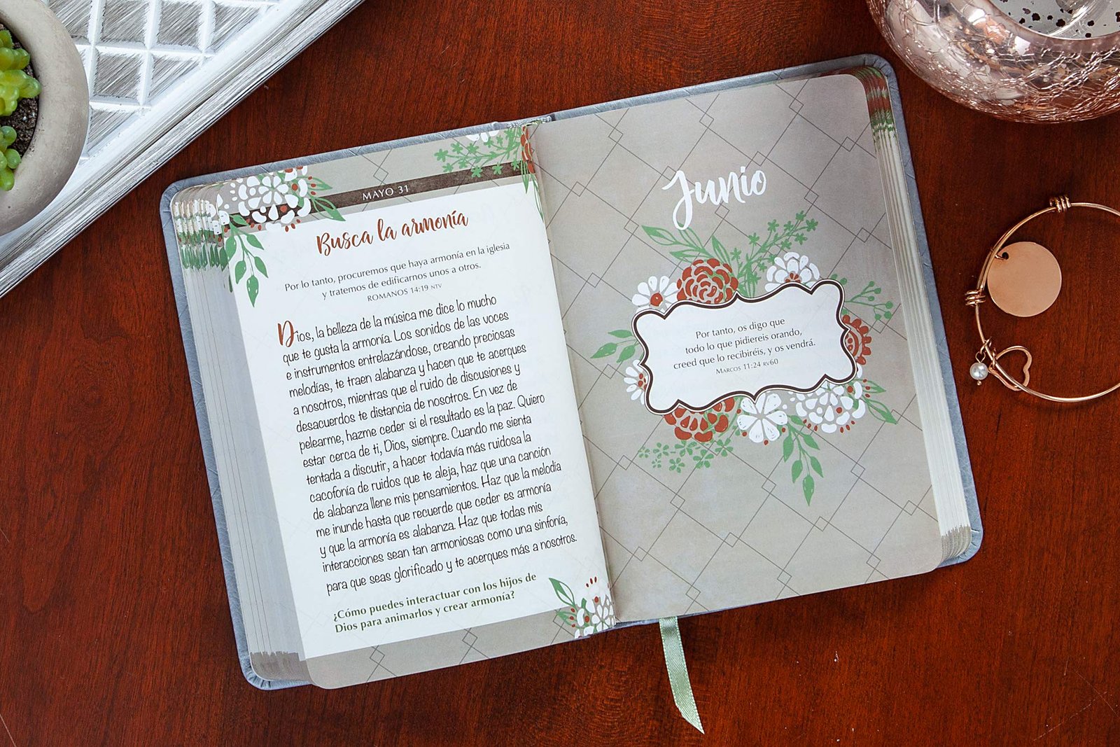 365 Días de Oración para las Mujeres | Libro Devocional 3 365 Días de Oración para las Mujeres | Libro Devocional - Image 3