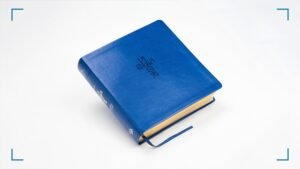 Biblia RVR60 QR Azul Imitación Piel