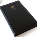 Biblia RVR60 letra grande Símil piel negra Editorial  :  ORIGEN; Large type / Large print edición – imagen 4