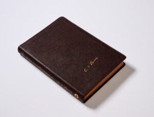 Biblia RVR 1977 C.S. Lewis Piel Café
