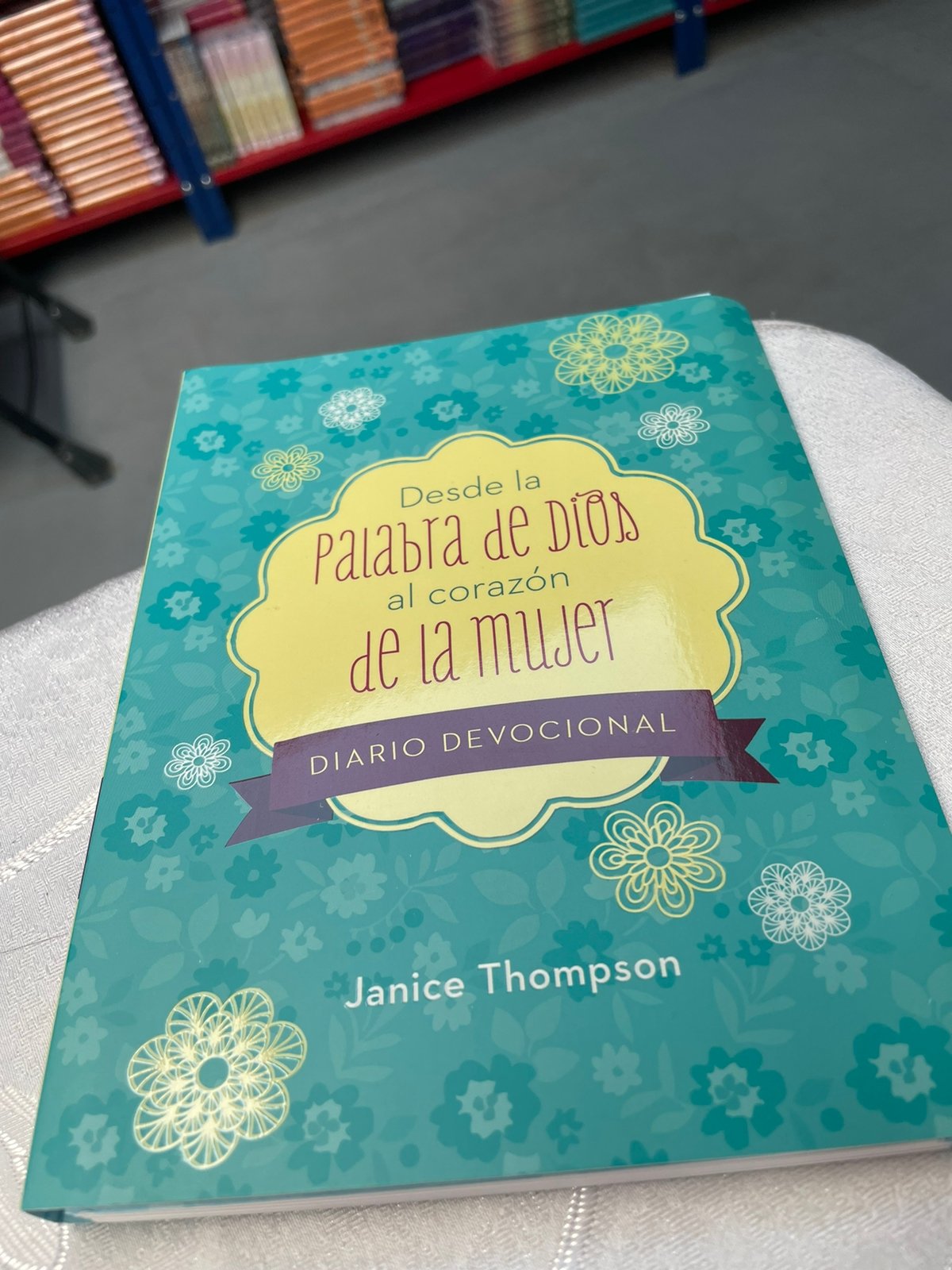 Desde la Palabra de Dios al Corazón de la Mujer 1 Desde la Palabra de Dios al Corazón de la Mujer