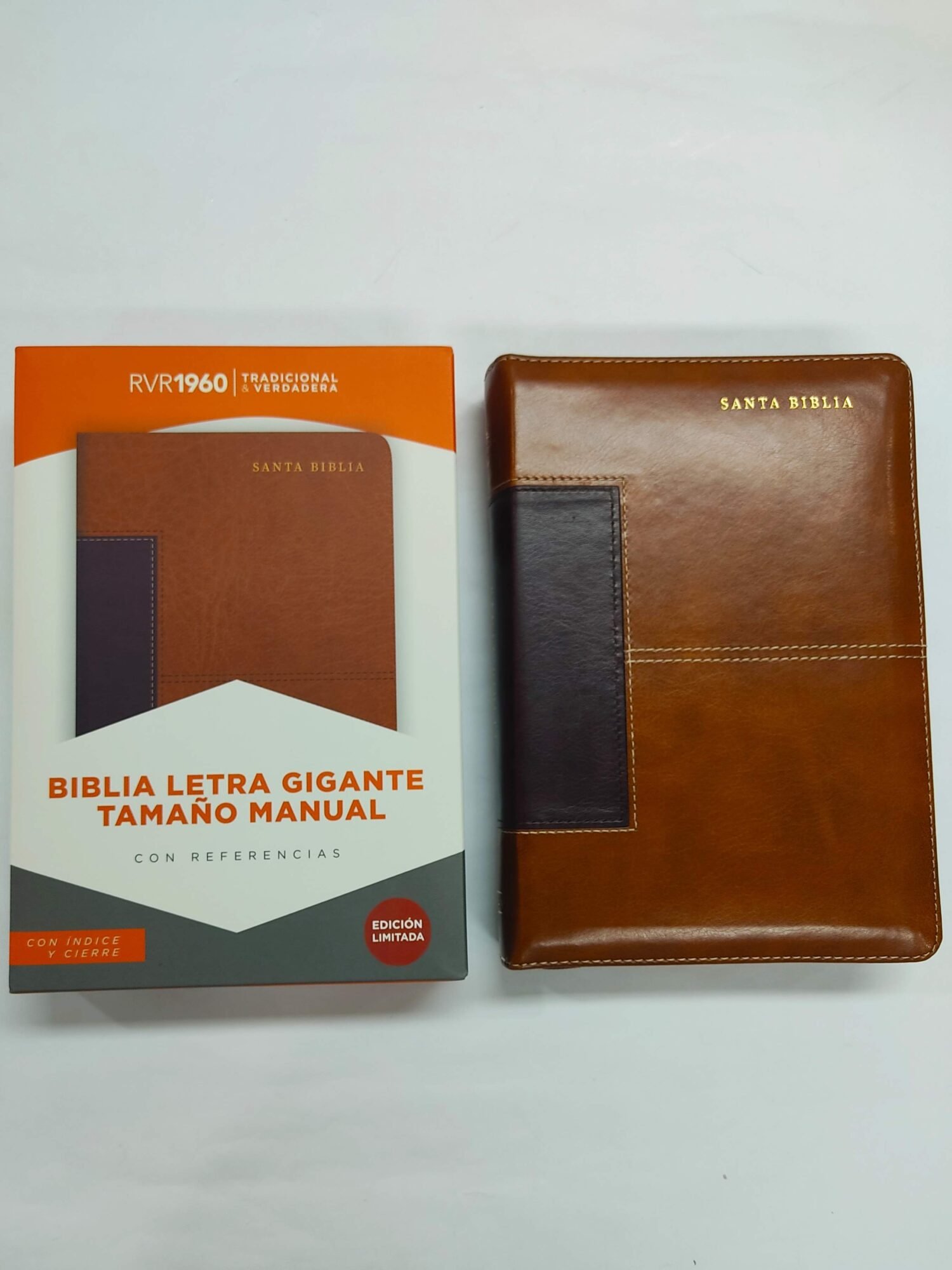 Biblia letra gigante Marrón, Referencias, tamaño manual 1 Biblia letra gigante Marrón, Referencias, tamaño manual