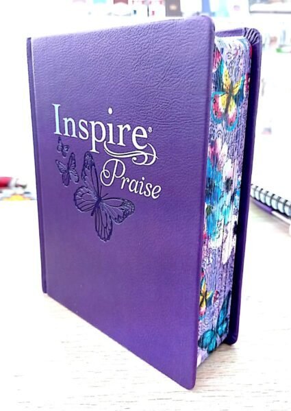 Biblia Inspire Praise Inglés 1 Biblia Inspire Praise Inglés