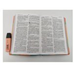 Biblia RVR60/Letra Gigante/Floral/Simil Piel – imagen 2