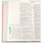Biblia Devocional Mujer Verdadera RVR 1960 – Coral – imagen 5