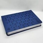 Letra Gigante Azul Triángulos – imagen 3
