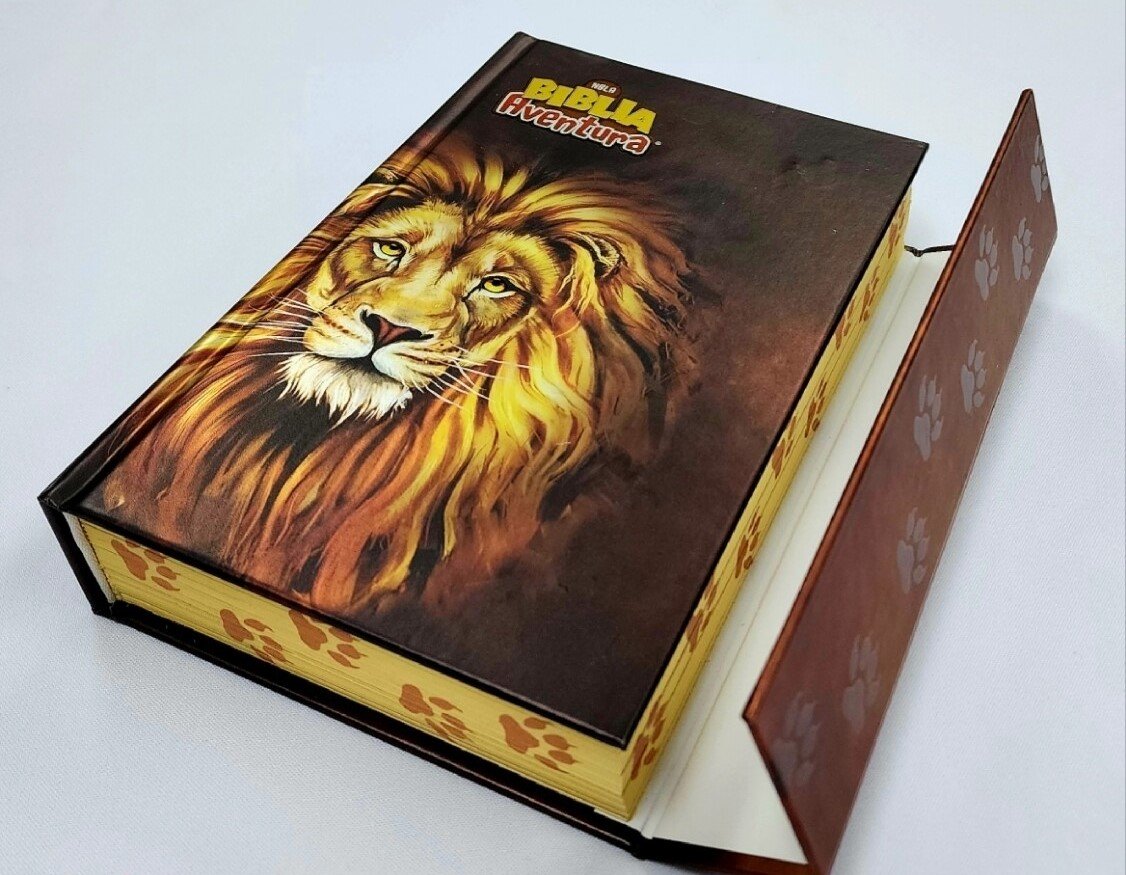 Biblia Aventura/NBLA/Leon/Tapa Dura/Cierre Magnético/Interior A Color 2 Biblia Aventura/NBLA/Leon/Tapa Dura/Cierre Magnético/Interior A Color - Image 2