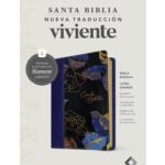 Biblia Manual NTV/ Imitacion Azul Flores/ Letra Grande/ Filament – imagen 4