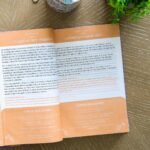 Biblia RVR60 Edicion Promesas/ Mujeres Jovenes Lila Flores TD — imagen 3 de 6 – imagen 3