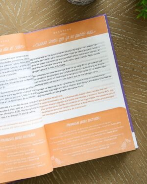 Biblia RVR60 Edicion Promesas/ Mujeres Jovenes Lila Flores TD — imagen 1 de 6