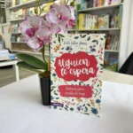 En la librería Tu Biblia de Alguien te espera de Keila Ochoa Harris, historias para escribir la tuya