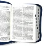 Biblia RVR 1960 Compacta Letra Grande 11 puntos Símil Piel Azul Cobalto Claro con Cierre y Índice – foto 3 – imagen 3